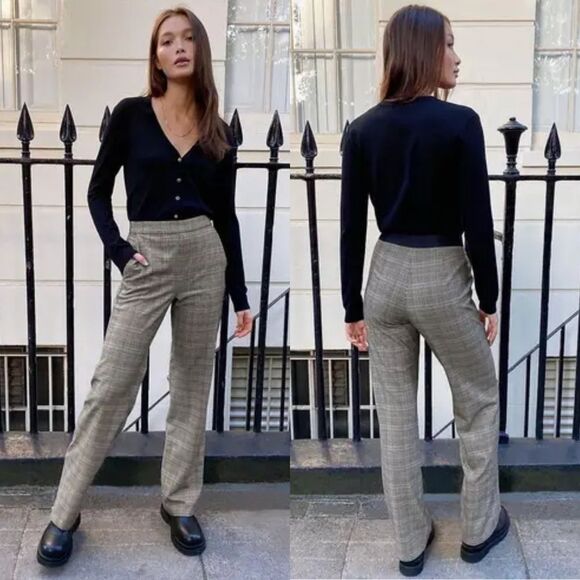 Aritzia Pants - Babaton ivy trousers plaid‎ straight leg women’s size 8